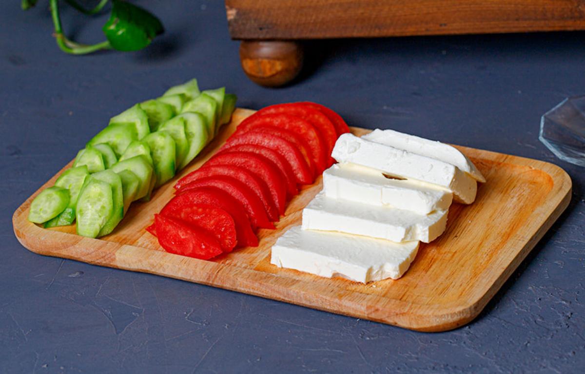 لقمه برای مدرسه ساده با نان لواش